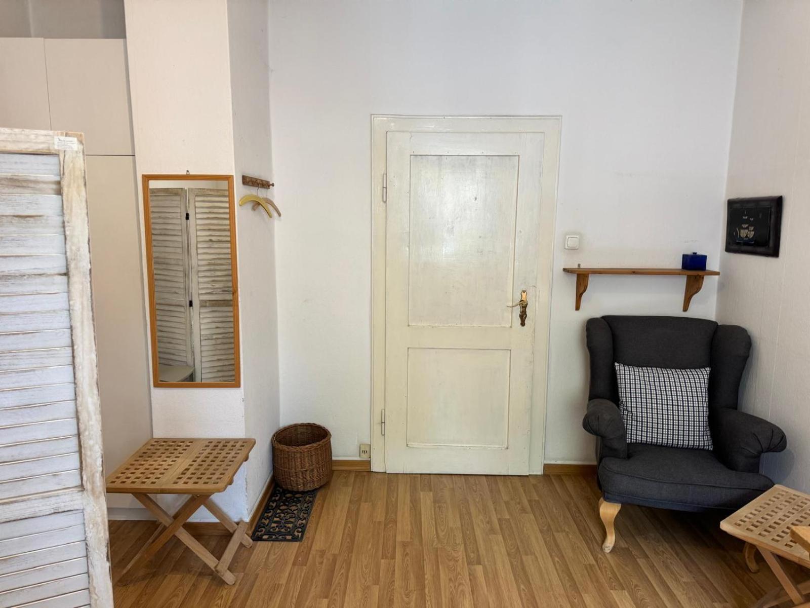 Gemuetliches Komfortables Zimmer Fuer 1 Person Im Zentrum Monachium Zewnętrze zdjęcie